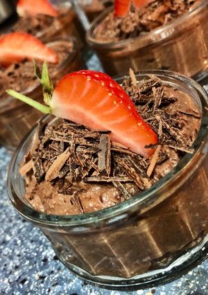 Foto di Vegan Silken tofu dark Choccolate mousse with lime and rum