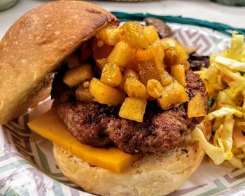 Fast Cooking Methods Grilled pork burger with curried apple chutney Savory Delicious