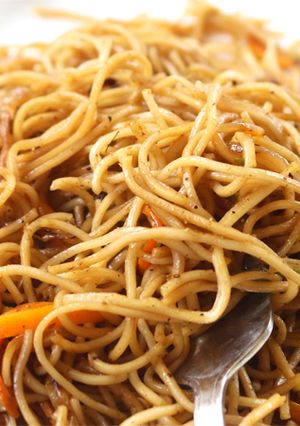 A picture of Veg Chowmin.