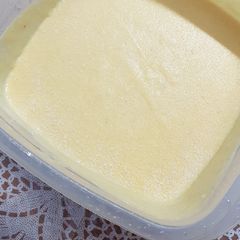 A picture of Mango Ice Cream(with 3 ingredients).