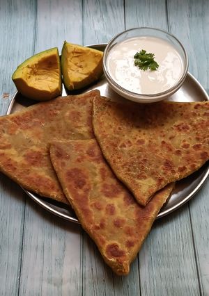 A picture of Paneer Stuffed Avocado Paratha.