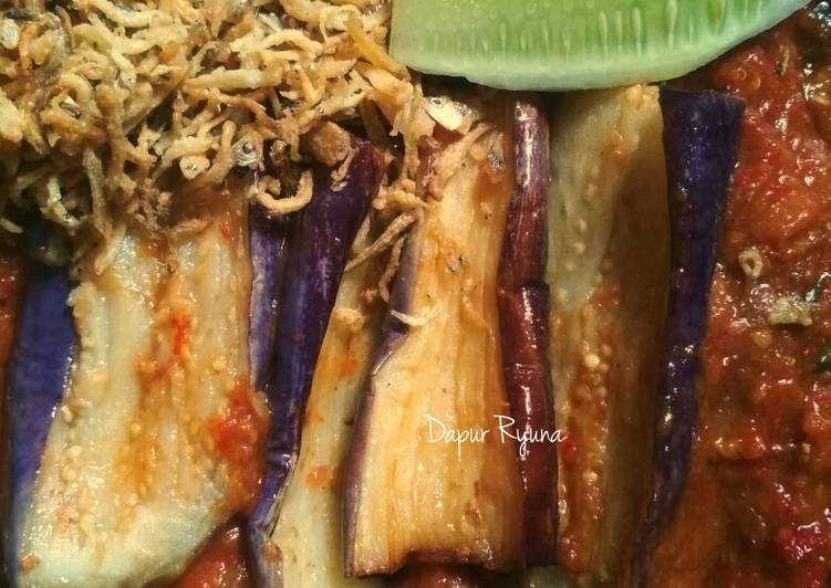 Terong Teri Penyet Sambel Terasi