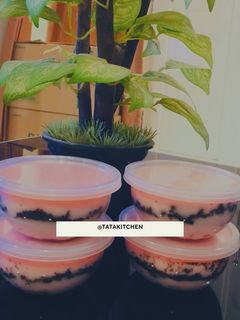 Foto resep Pudding oreo cheese strawberry