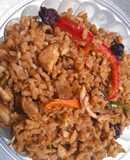 Arroz espacial base arroz con coco y carnes