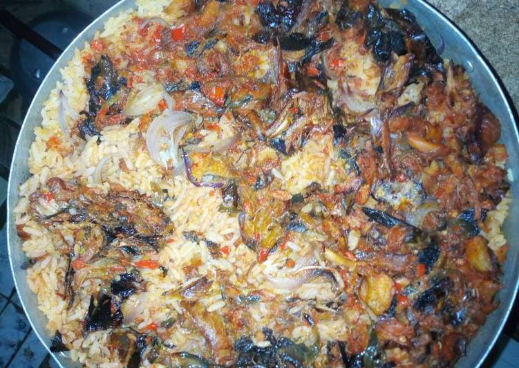 Step-by-Step Guide to Make Any-night-of-the-week Jollof rice and dry fish