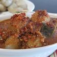 Cilok isi abon ayam bumbu kacang