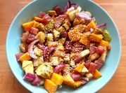 Una foto de cebiche de atún