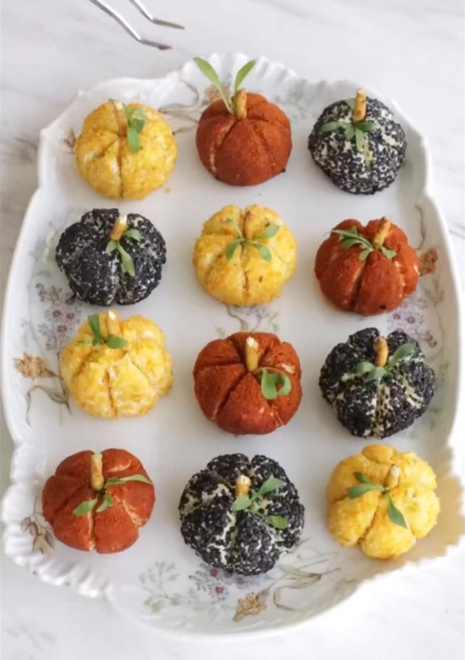 Una foto de Calabacitas variadas para Halloween 🎃☠️💀👻