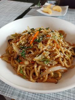 Foto resep Udon goreng Shanghai / Shanghai fried udon