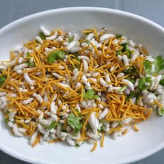 Sev and Murmure ki Chaat A picture of Sev and Murmure ki Chaat.
