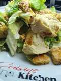 Ensalada César con pollo, versión moderna