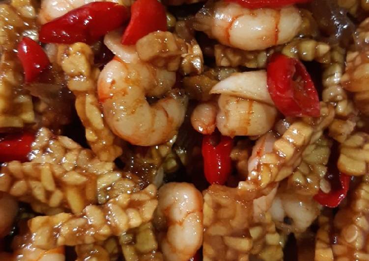 Sambal goreng udang tempe