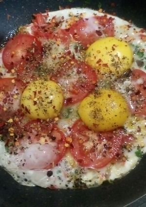 মন চাও ডিমের পোচ অমলেট (man chao dimer omelette recipe i Bengali) রেসিপির প্রধান ছবি