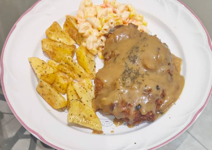 Ternyata begini loh! Resep mudah membuat Chicken Steak with Gravy Sauce dijamin sesuai selera