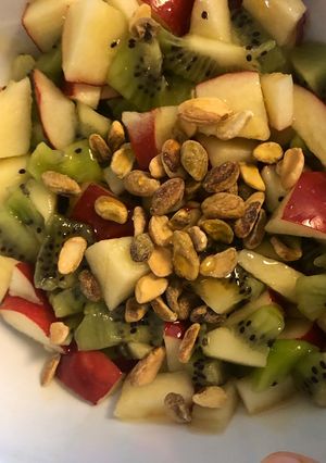 A picture of Apple and kiwi salad.