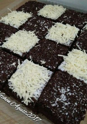 Foto resep Brownies Kukus Papan Catur 😬