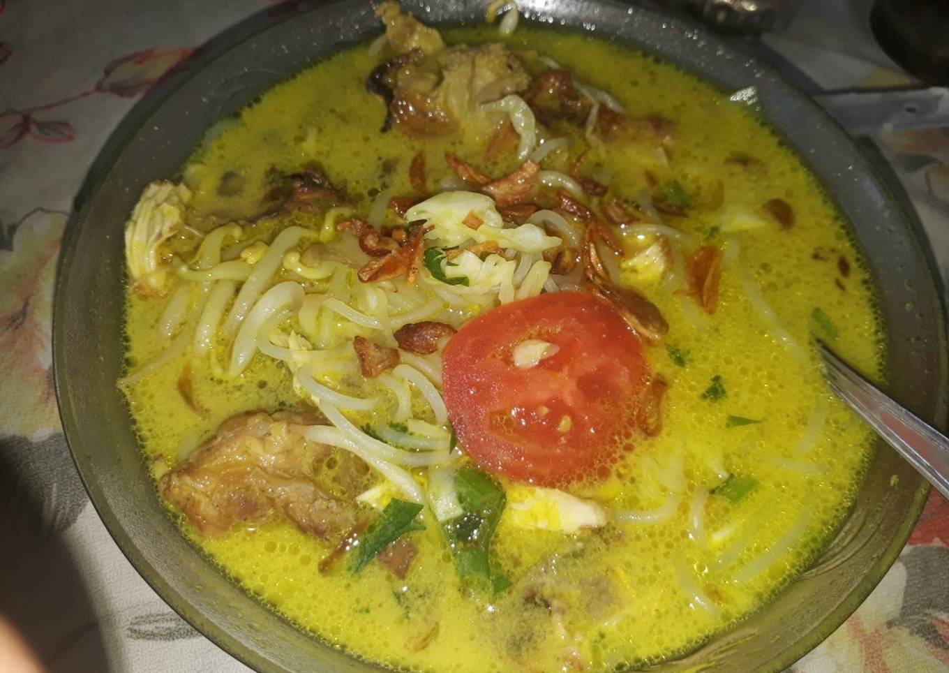 Soto ayam ala momy jessy