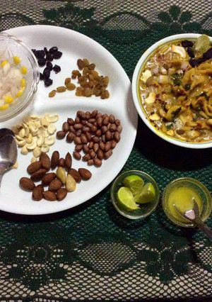 A picture of Gujarati Dal dhokli.