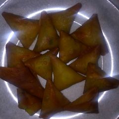 Samosa(Irish filling) A picture of Samosa(Irish filling).