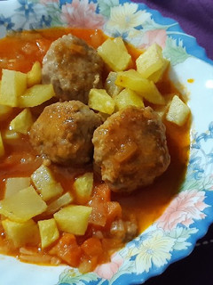Una foto de Albóndigas a mi estilo