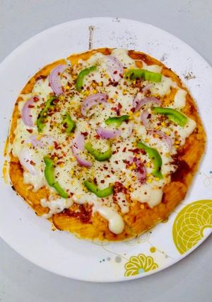 A picture of Cheese Farmhouse Pizza.
