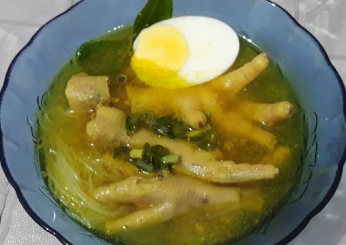 Soto ceker ayam