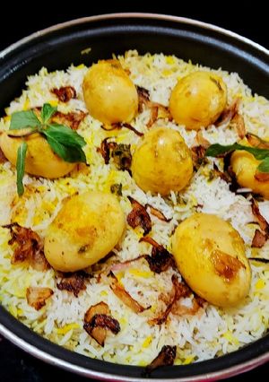 এগ বিরিয়ানি (egg biryani recipe in Bengali) রেসিপির প্রধান ছবি