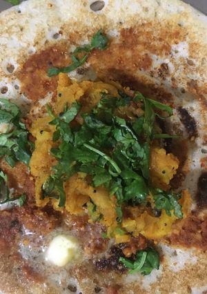 A picture of Open masala dosa.