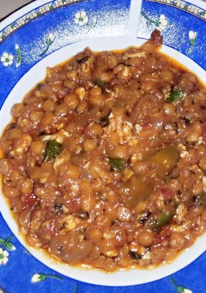 A picture of Anda ghotala you try this recipe.