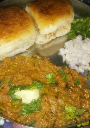 A picture of Pav bhaji.