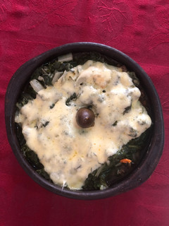 Una foto de Pastel de acelga con carne y queso