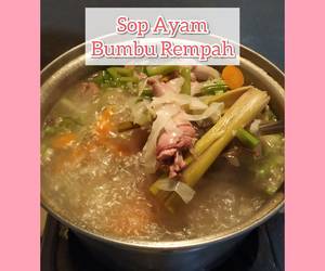 Resep Populer Sop Ayam Bumbu Rempah Enak Bergizi