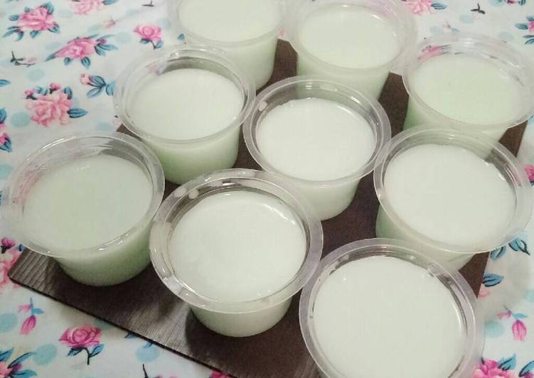 Silky puding (puyo)