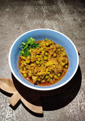 A picture of Broccoli peas curry.