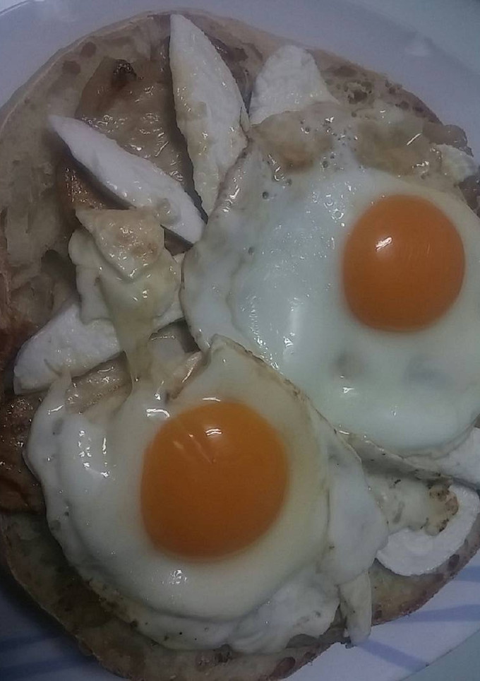 Una foto de 770. Pan relleno