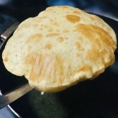 A picture of Aate ki puri.