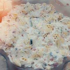 A picture of Creamy salad.
