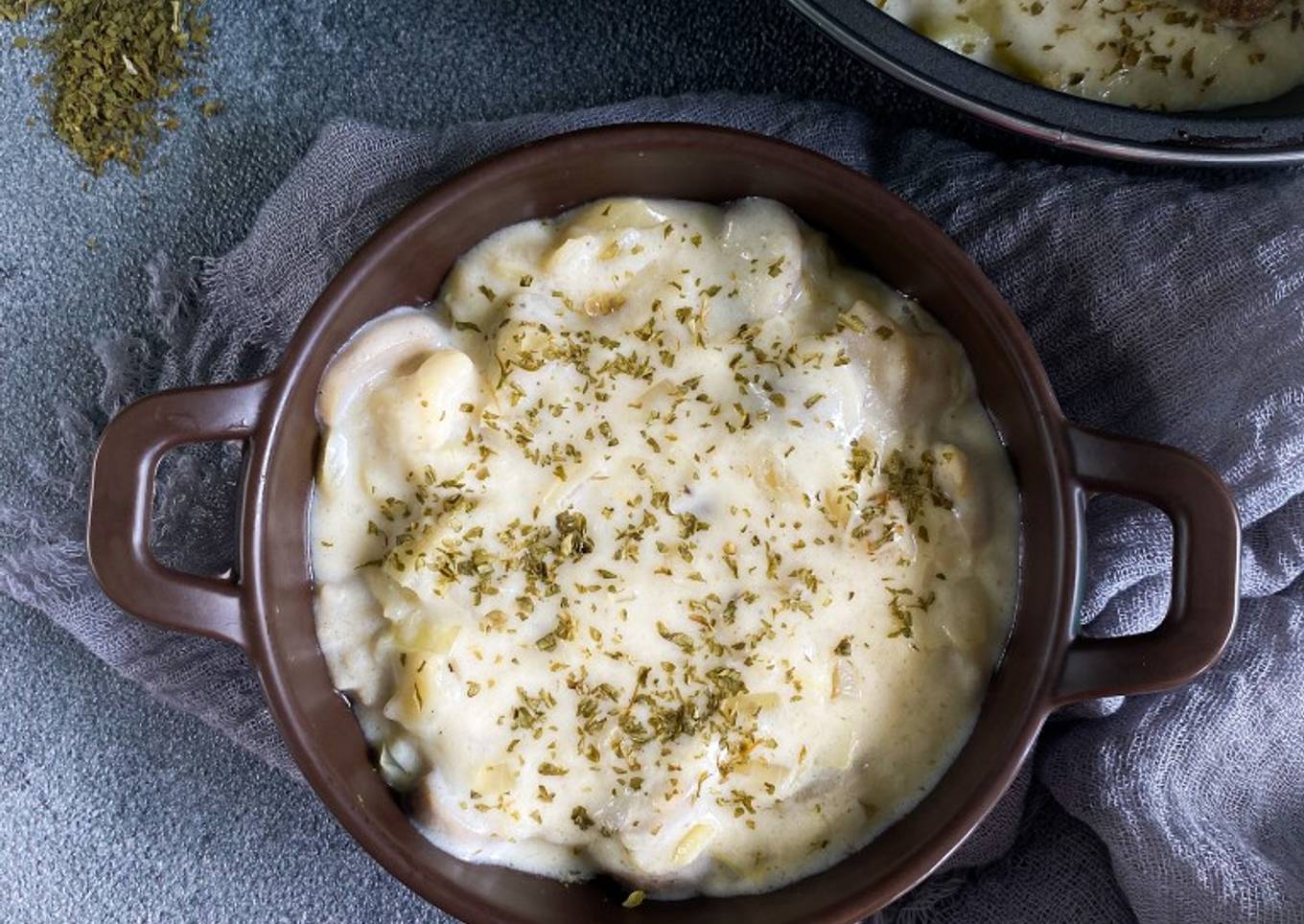 Mushroom sauce (saus jamur)