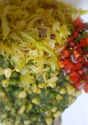 A picture of Mukimo with steamed Cabbage.