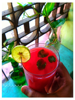 A picture of Watermelon lemonade 🍹.