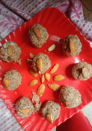 A picture of Coconut badami laddu.