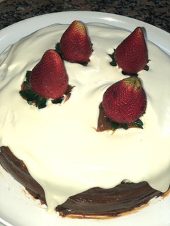 Una foto de Torta de cumpleaños!!
