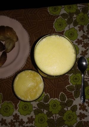 Una foto de 🍊Jugo o licuado de naranja🍊