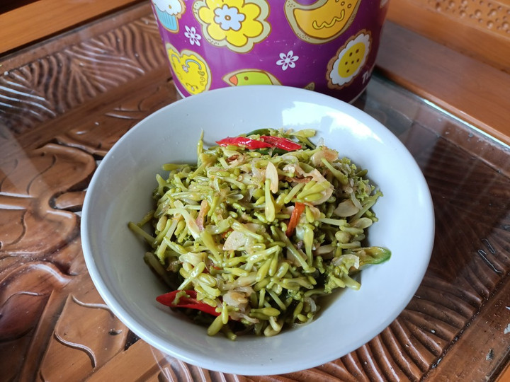 Bagaimana Membuat Oseng Bunga Pepaya Anti Gagal