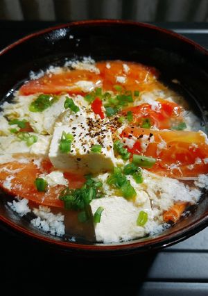 Hình của món Canh trứng đậu hũ cà chua.