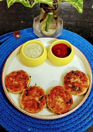 पनीर,पोटेटो कटलेट्स रेसिपी मुख्य फोटो