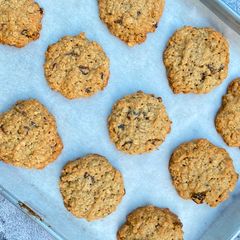 My delicious oatmeal raisin cookies A picture of My delicious oatmeal raisin cookies.