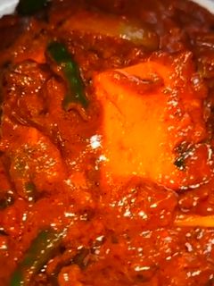 A picture of Paneer Tikka Masala.