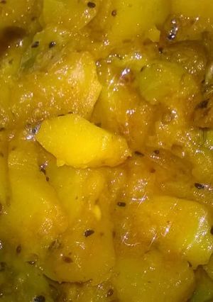 A picture of Pumpkin& Snake gourd sabji.