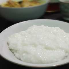 รูปของ Bubur nasi (tanpa santan)